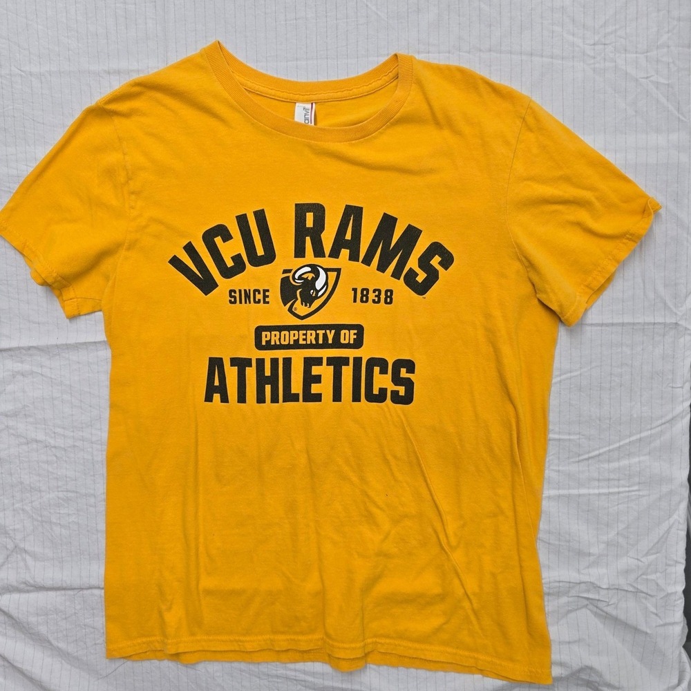 VCU Rams Athletics T-Shirt Anvil Ring Spun Gold Mens Medium Virginia College